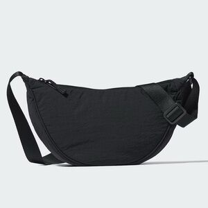 BNWT BLACK UNIQLO CROSSBODY BAG